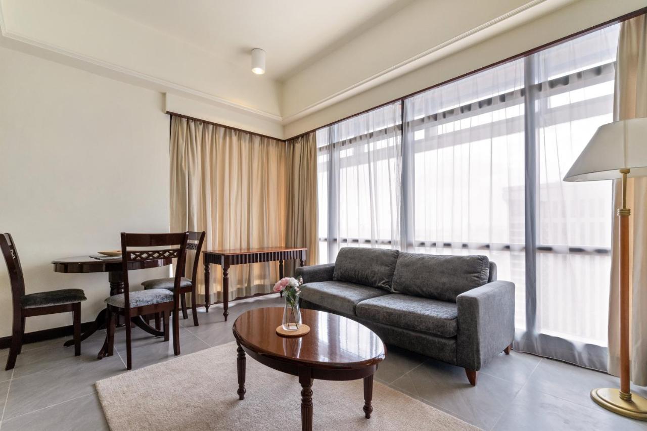 Luxhouz Suites At Times Square Kuala Lumpur Exterior foto