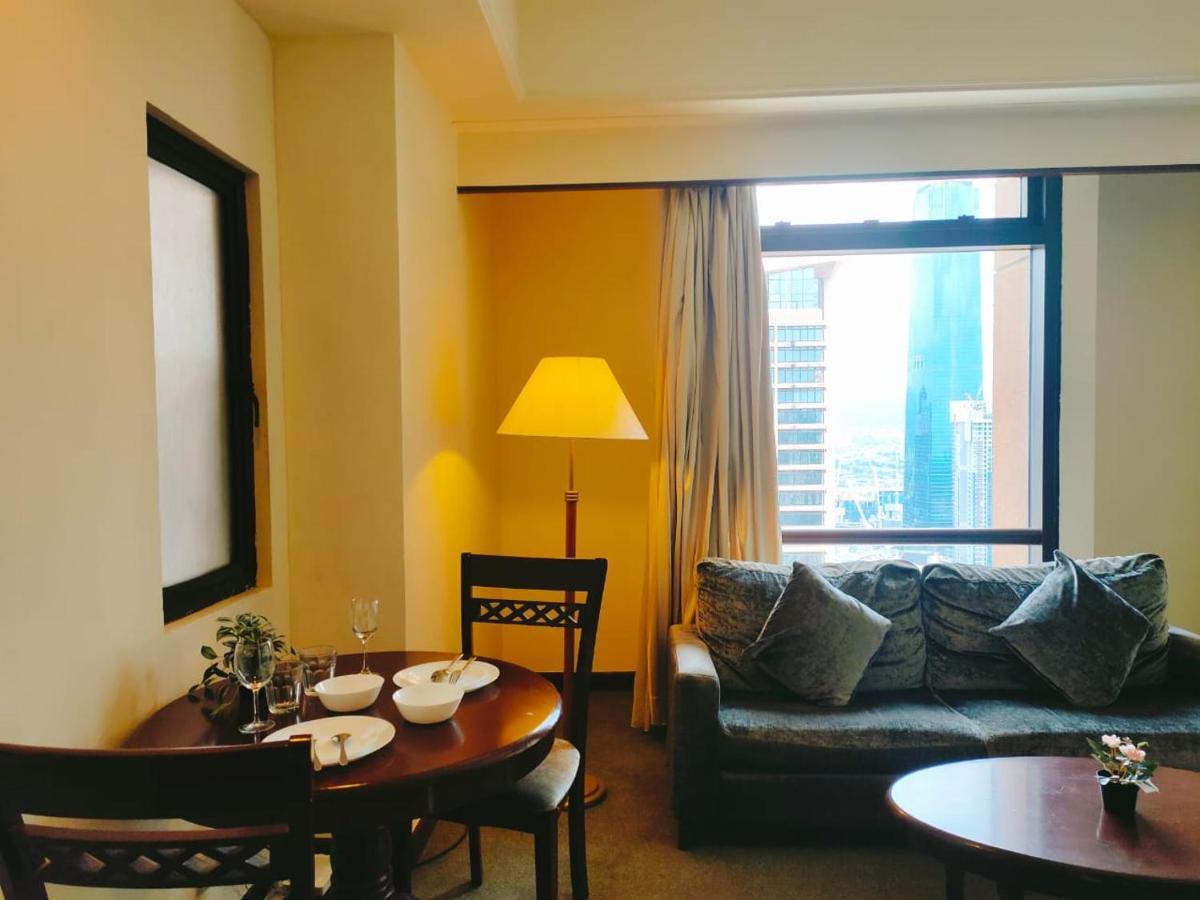 Luxhouz Suites At Times Square Kuala Lumpur Exterior foto